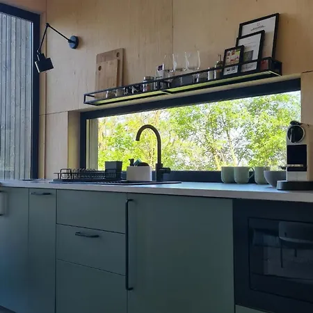 Koti Apartmanhaz *
