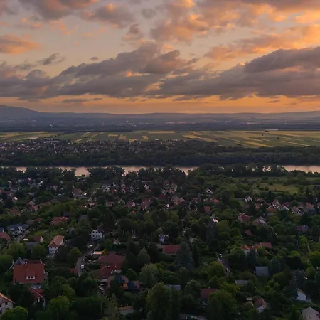 Koti Apartmanhaz * Tahitófalu